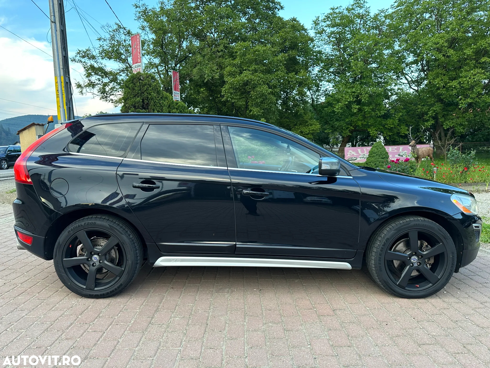 Volvo XC 60 D5 AWD Aut. RDesign - 15