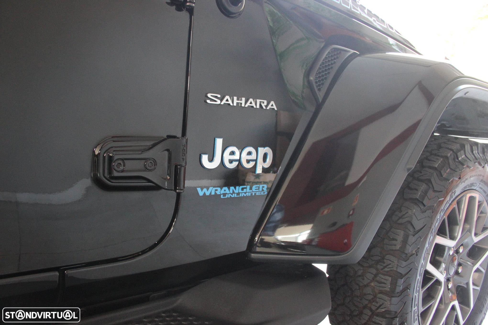 Jeep Wrangler Unlimited - 19