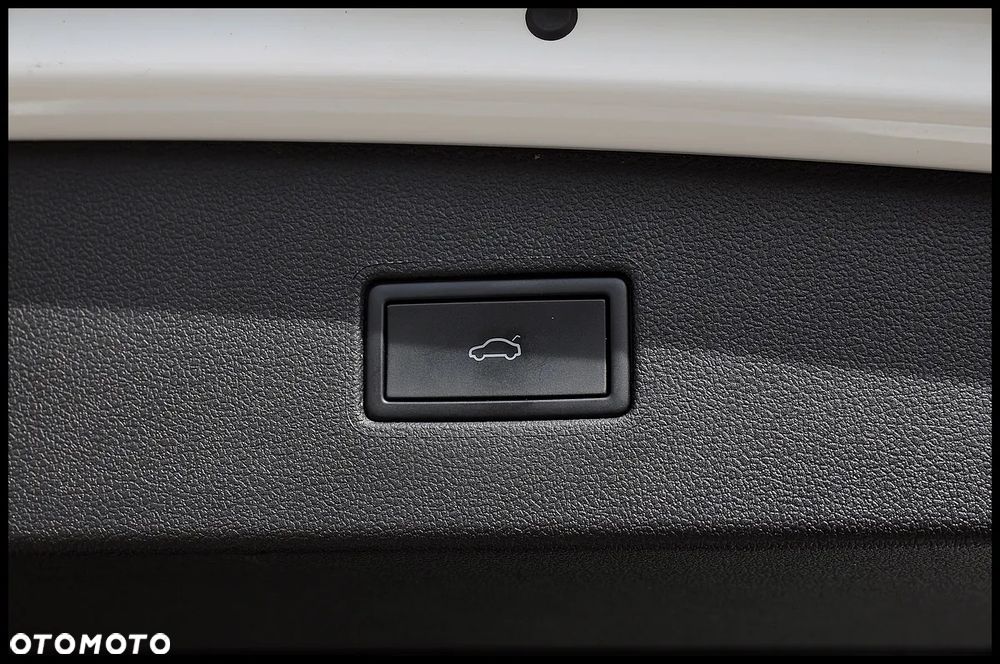 Volkswagen Tiguan 2.0 TSI 4Mot Comfortline DSG - 24