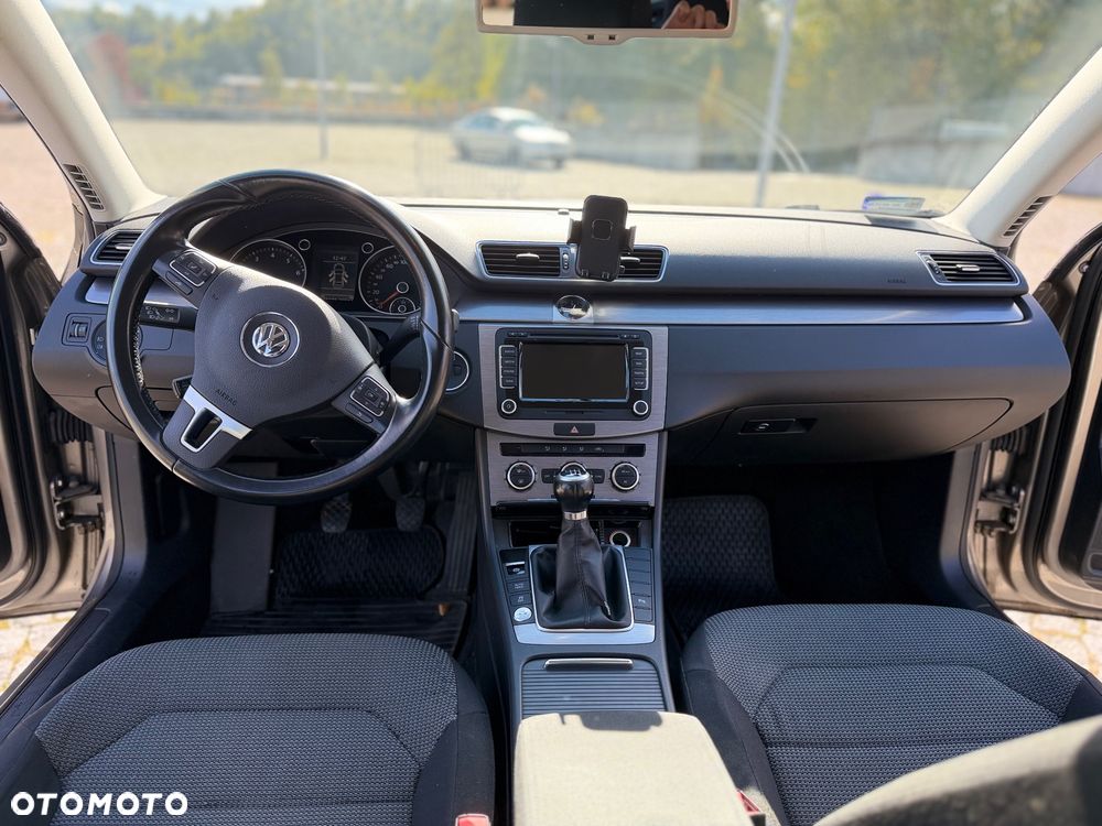 Volkswagen Passat 1.8 TSI Comfortline - 16