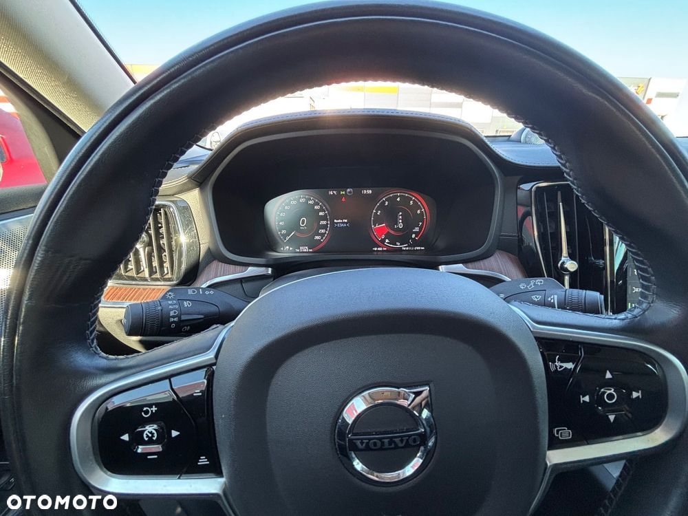 Volvo V60 Cross Country T5 AWD Geartronic - 9