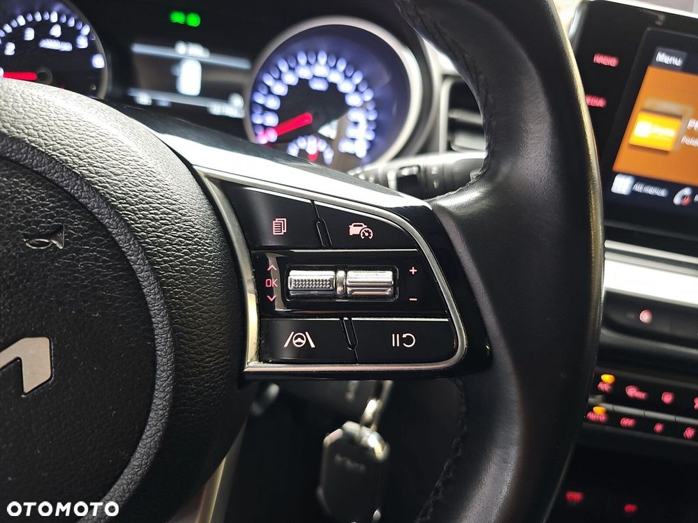 Kia Ceed 1.5 T-GDI M - 15