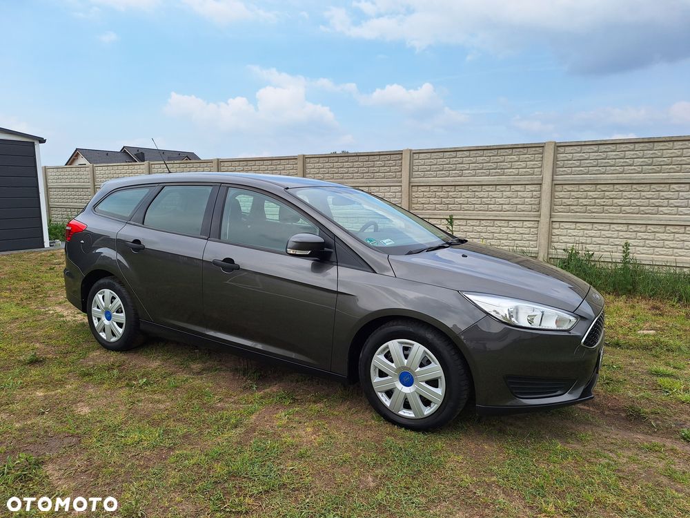 Ford Focus 1.0 EcoBoost Trend - 5