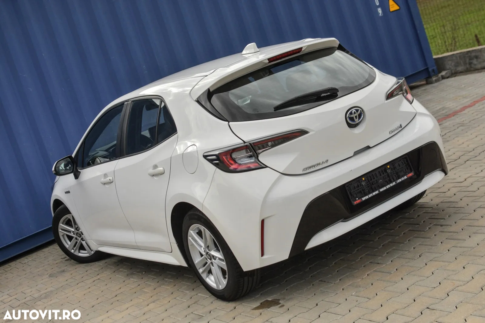 Toyota Corolla - 4