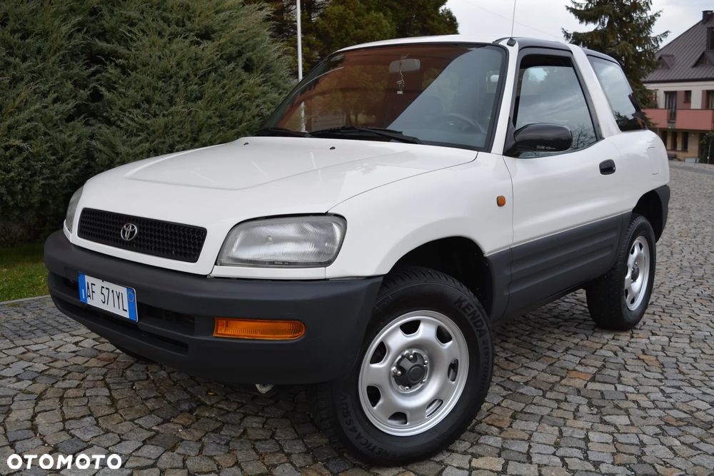 Toyota RAV4 2.0 Special - 26