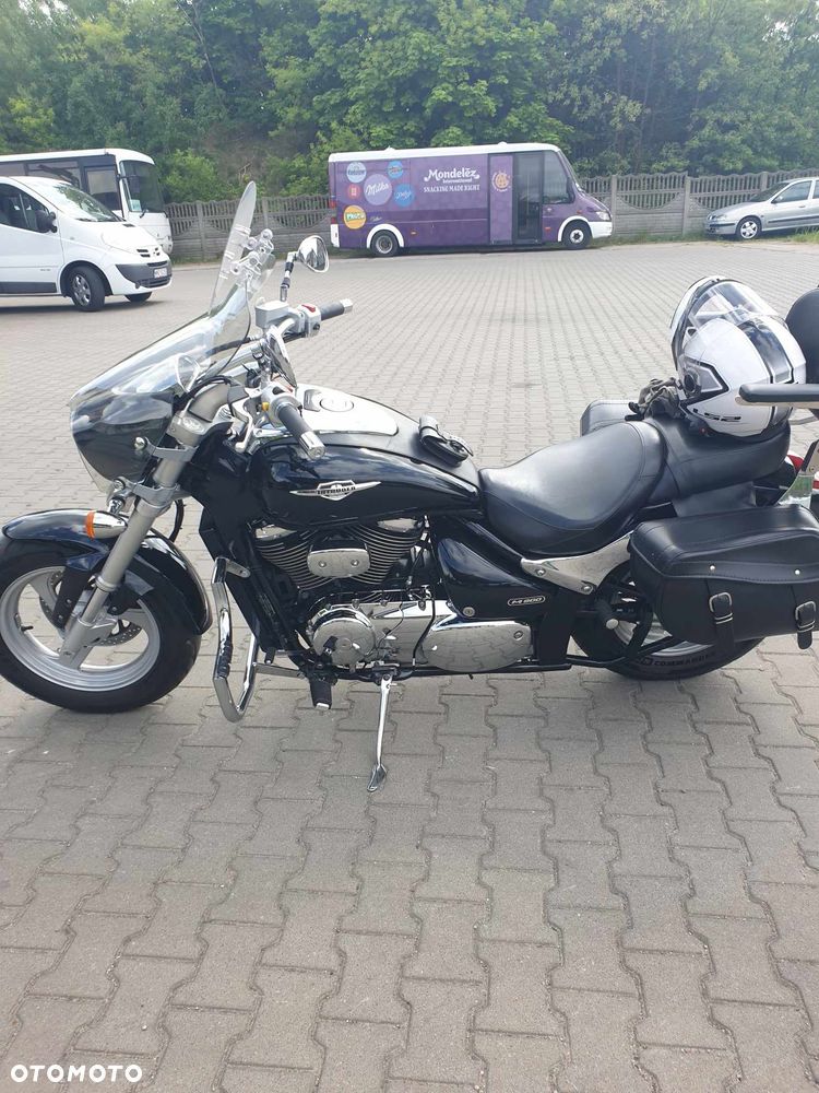 Suzuki VL 800 Volusia - Boulevard C50 - 1