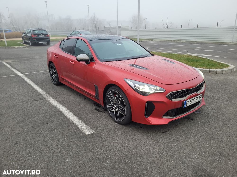 Kia Stinger - 2
