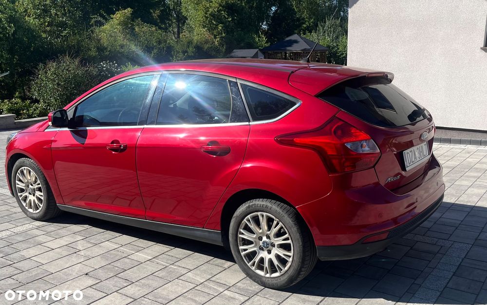 Ford Focus 1.6 TDCi ECOnetic 99g Start-Stopp-System Titanium - 6