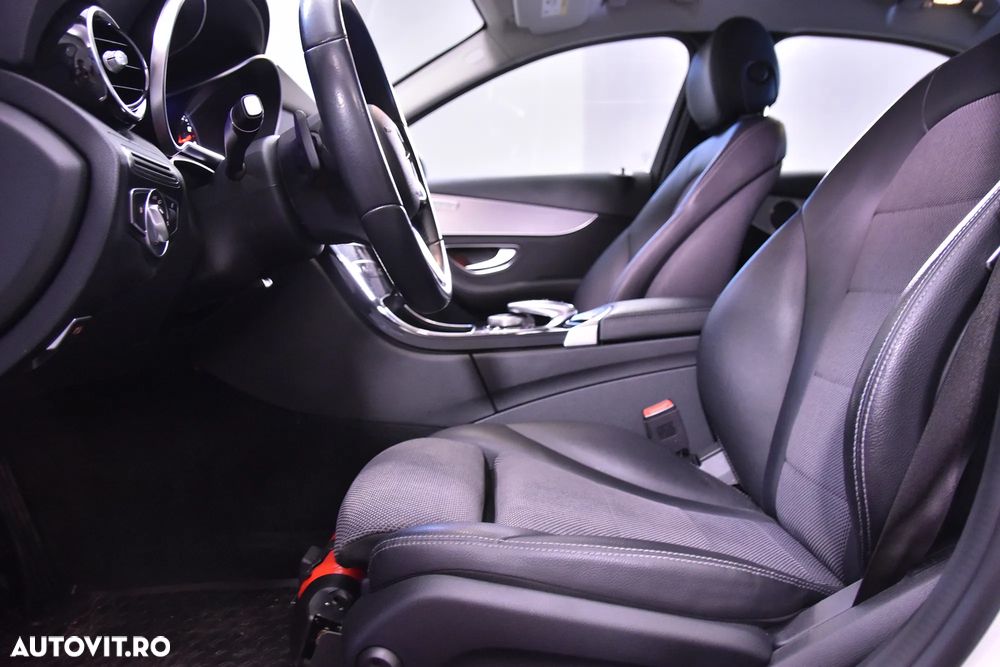 Mercedes-Benz C 200 4MATIC 9G-TRONIC - 24