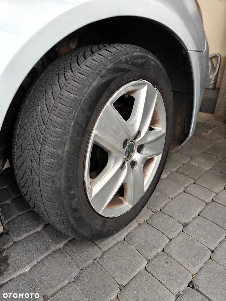 Volkswagen Golf 1.6 TDI Comfortline DSG - 22