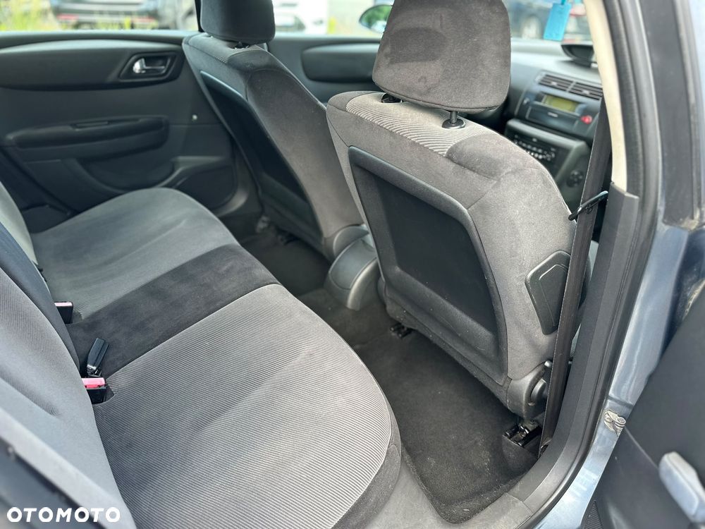 Citroën C4 - 13