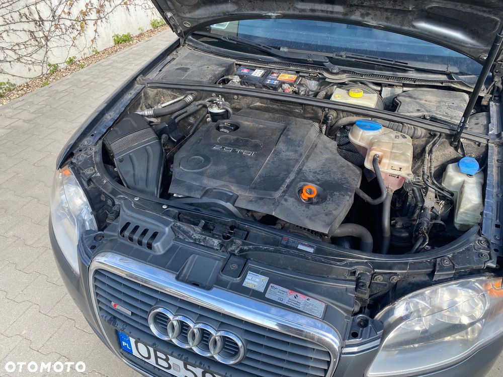 Audi A4 Avant 2.0 TDI - 17