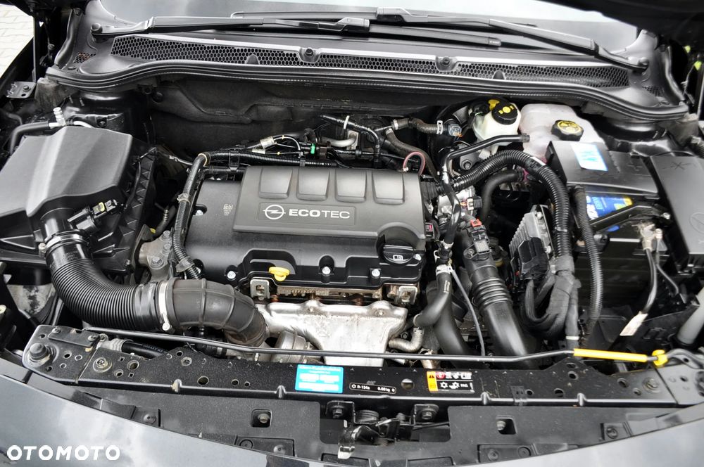 Opel Astra 1.4 Turbo Active - 38