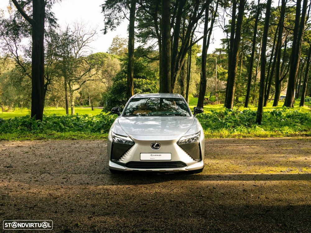 Lexus RZ 300e Premium - 5