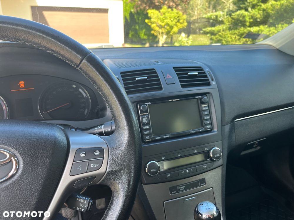 Toyota Avensis 2.0 D-4D Sol - 9