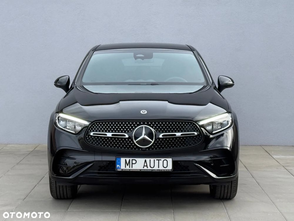 Mercedes-Benz GLC Coupe 300 d mHEV 4-Matic AMG Line - 2