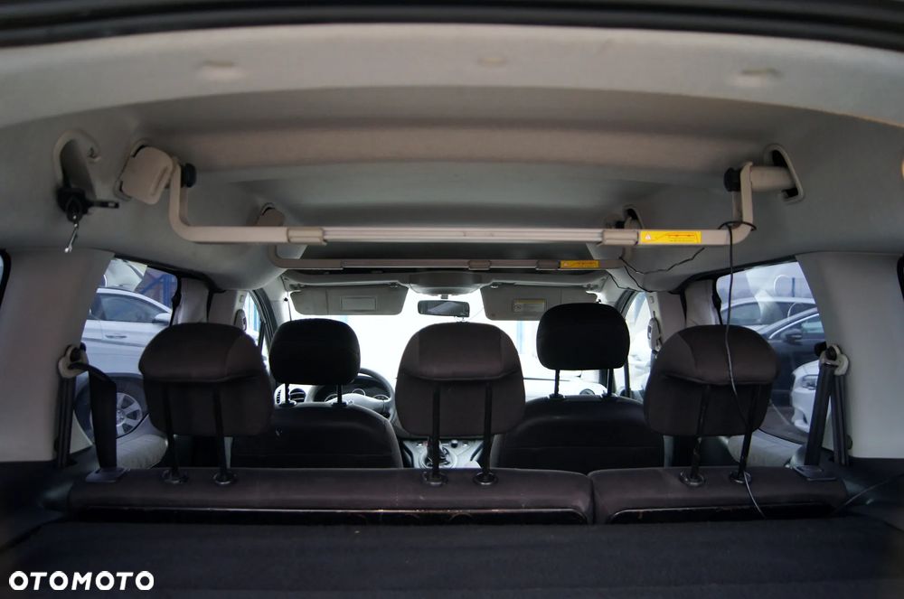 Peugeot Partner 1.6 HDi Outdoor - 11