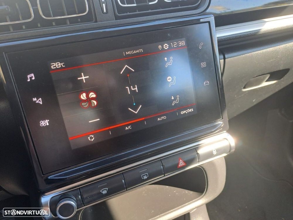 Citroën C3 1.2 PureTech Shine - 13