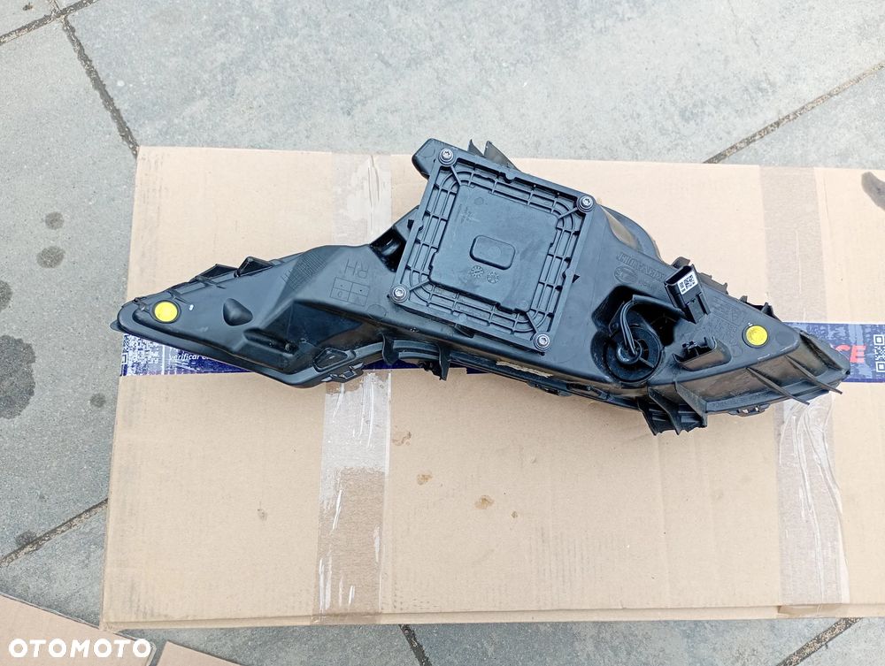 RENAULT MEGANE V E-TECH LAMPA LED DRL PRAWA 266009083R ORYGINAŁ - 4