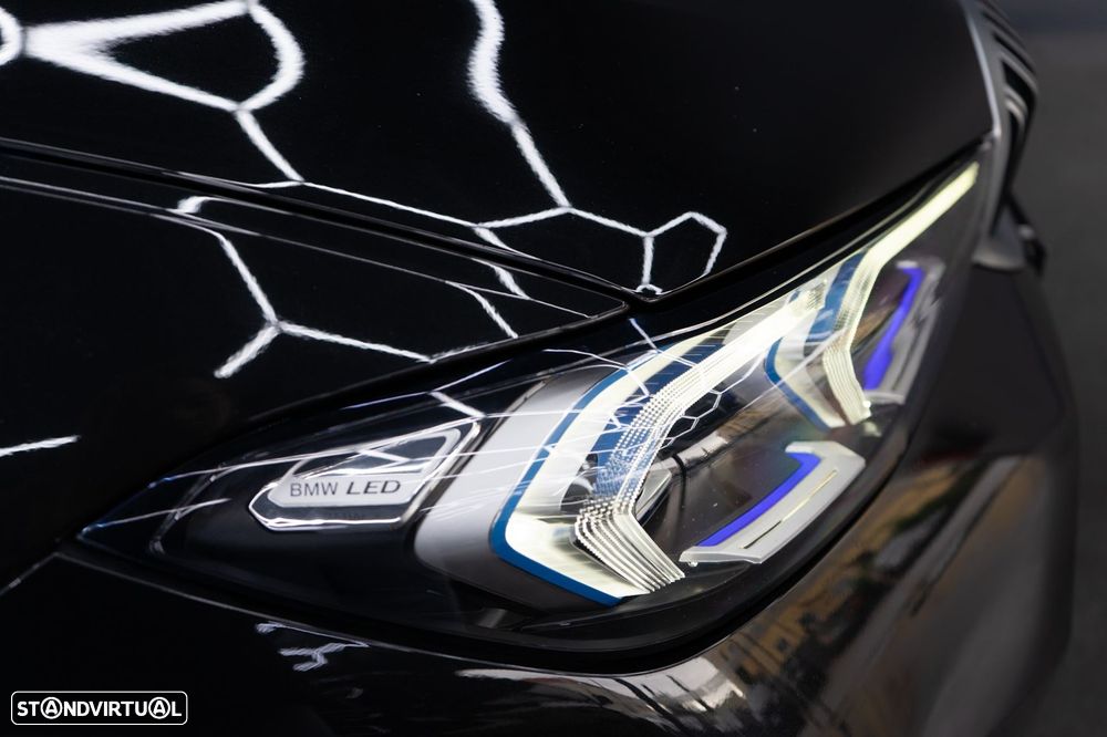 BMW 320 e Pack M Auto - 13