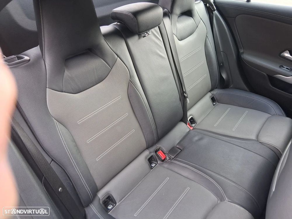 Mercedes-Benz A 200 AMG Line - 7
