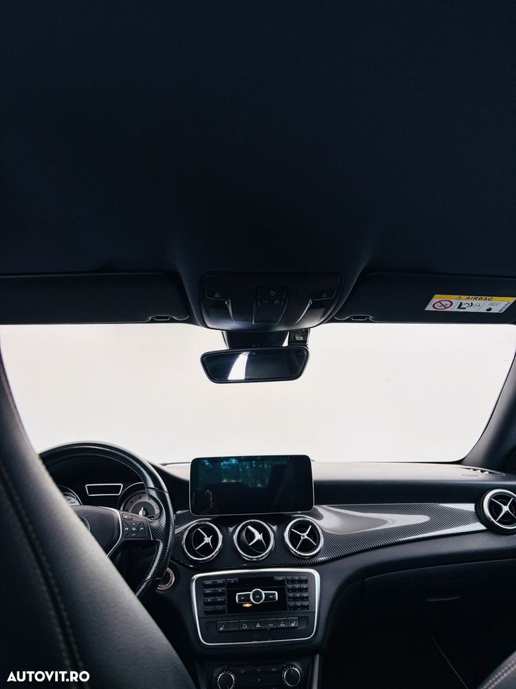 Mercedes-Benz CLA 200 Shooting Brake 7G-DCT AMG Line - 23
