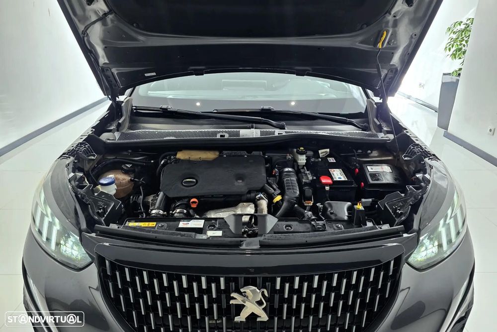 Peugeot 2008 1.5 BlueHDi GT Line EAT8 - 33