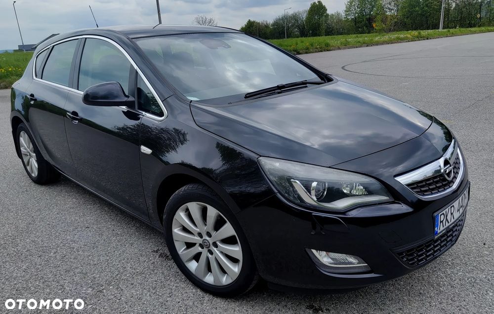 Opel Astra 1.4 T Cosmo - 6
