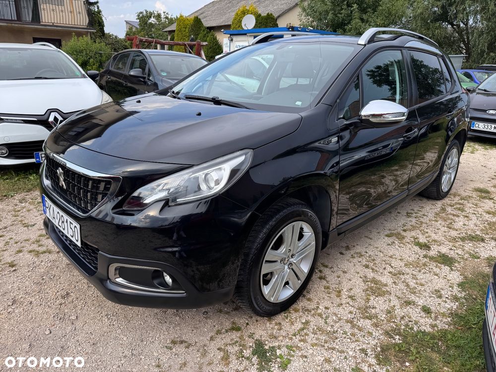 Peugeot 2008 1.2 Pure Tech Style S&S - 3