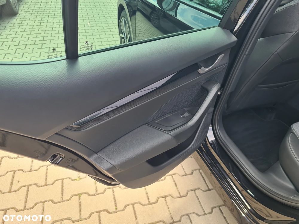 Skoda Octavia 1.5 TSI e-Tec Sportline DSG - 13