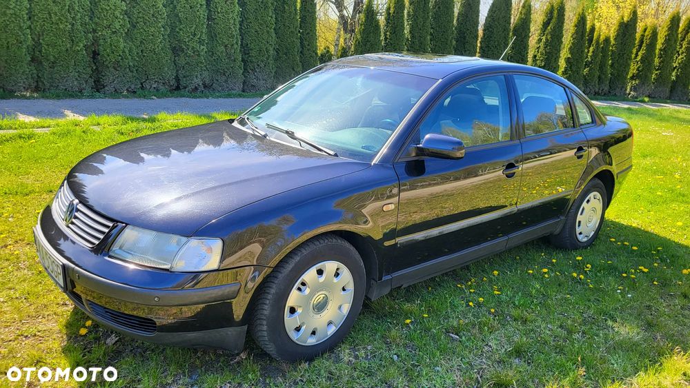 Volkswagen Passat - 3