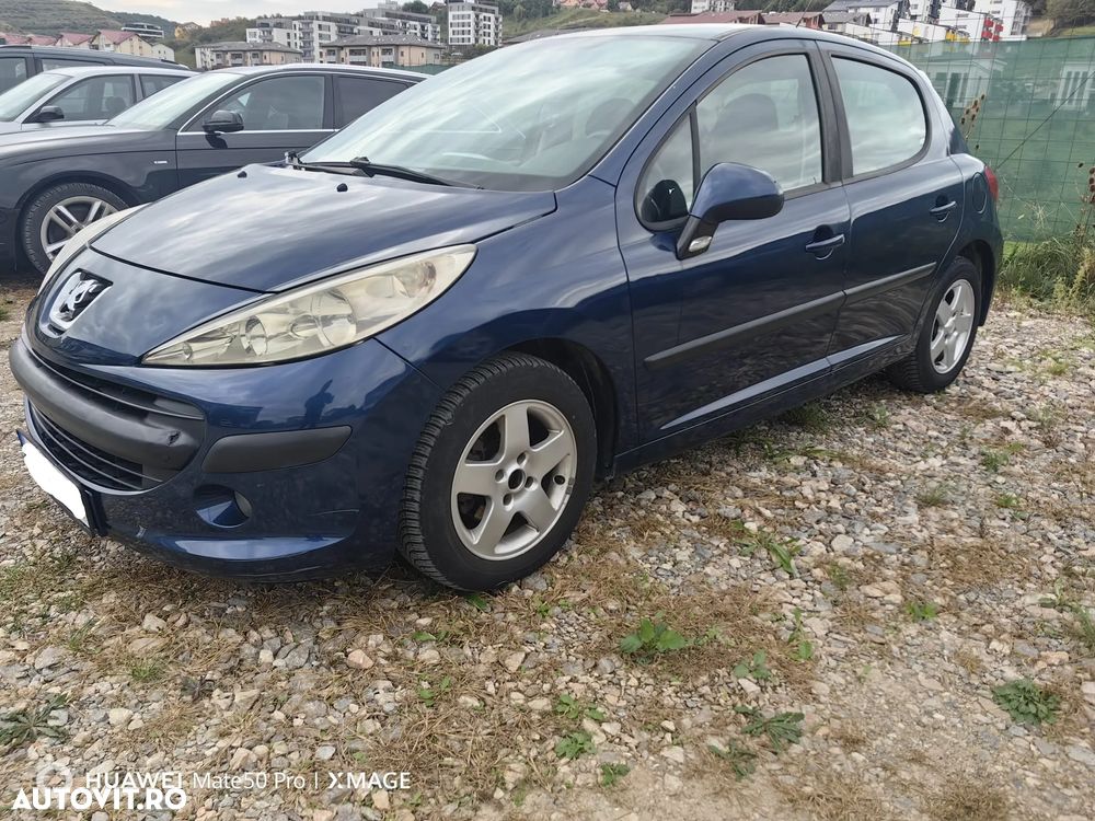 Peugeot 207 - 12