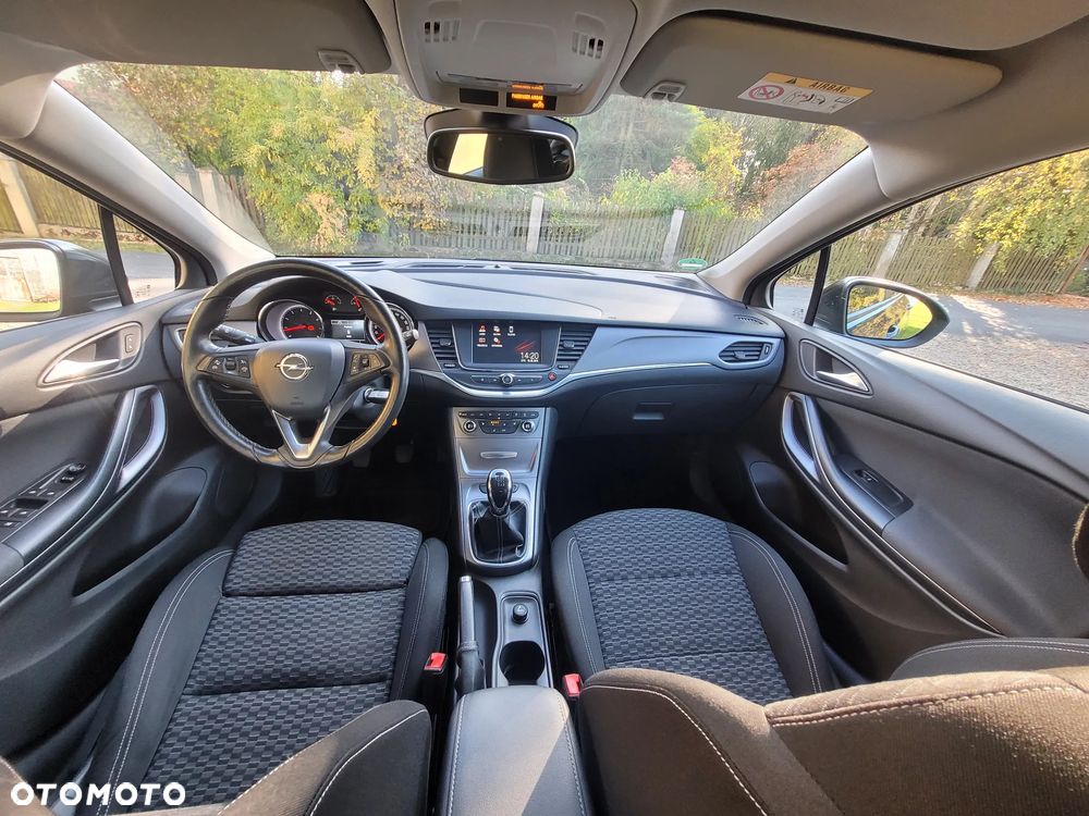 Opel Astra 2015 photo 5