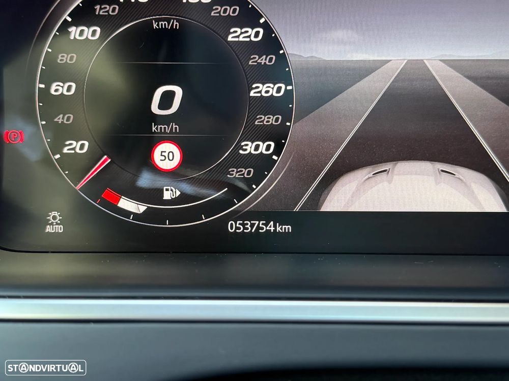 Jaguar F-Type 2.0 i4 R-Dynamic - 9