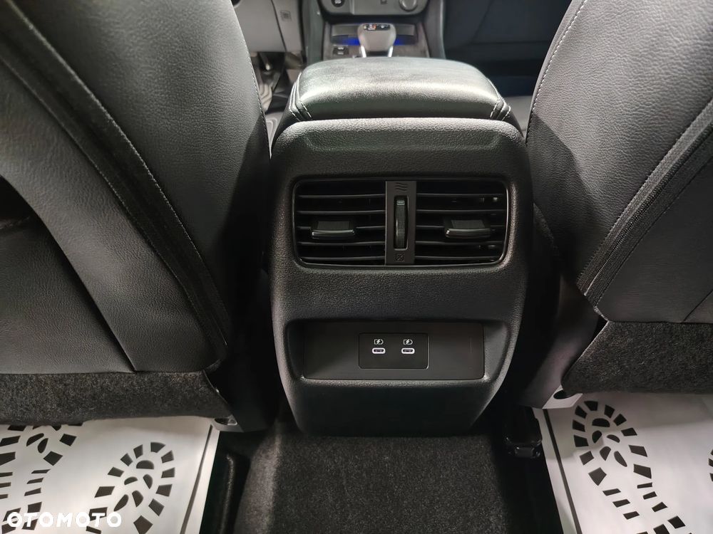 Nissan Qashqai 1.3 DIG-T MHEV Xtronic Tekna - 25