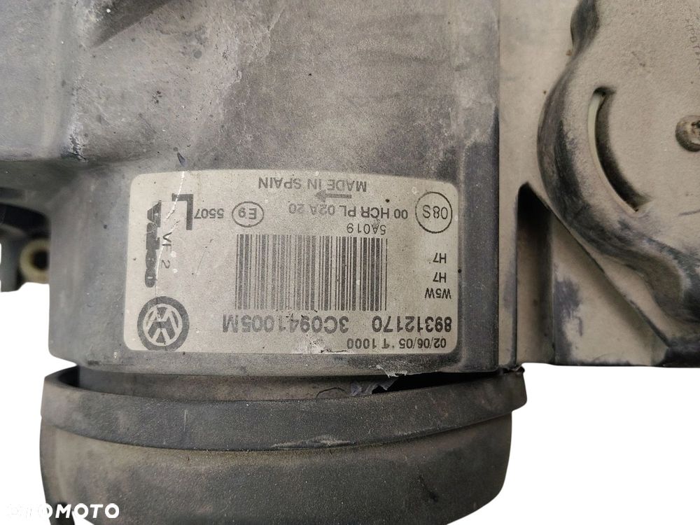LAMPA LEWY PRZÓD VOLKSWAGEN PASSAT B6 (2005-2010) 2.0 TDI 140KM 3C0941005M - 1