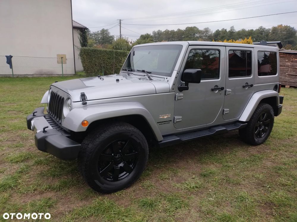 Jeep Wrangler 3.6 Unlim Sahara - 2