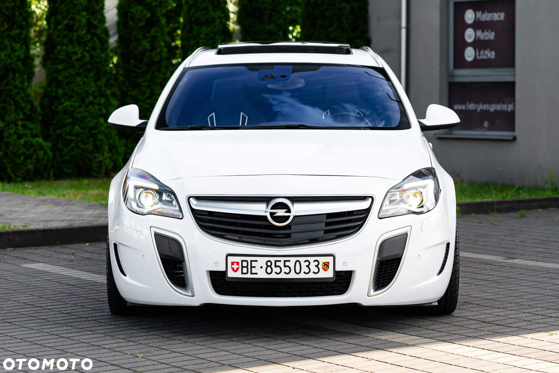 Opel Insignia 2.8 V6 Turbo 4x4 Sports Tourer OPC - 4