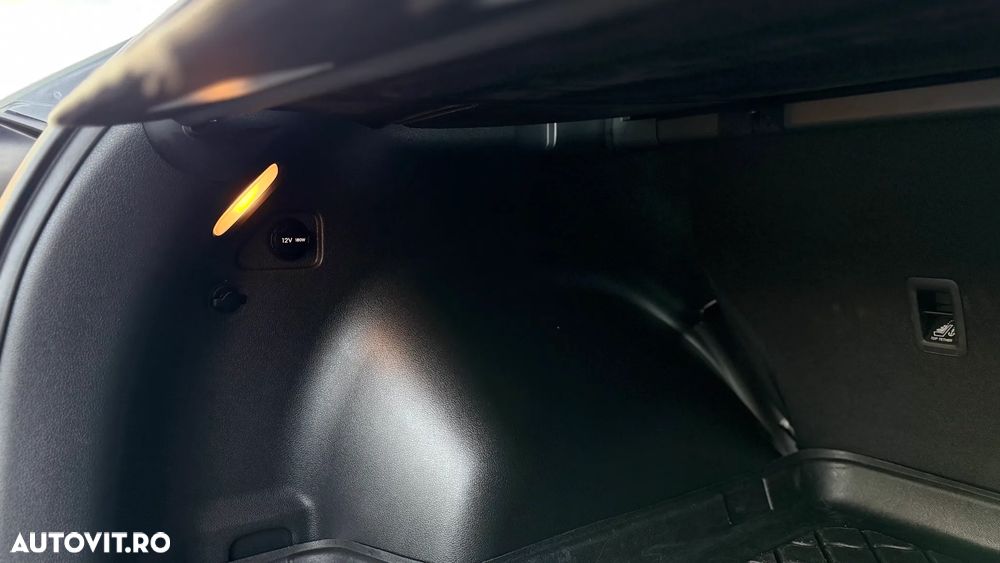 Hyundai Tucson blue 2.0 CRDi 4WD Aut. N Line - 13