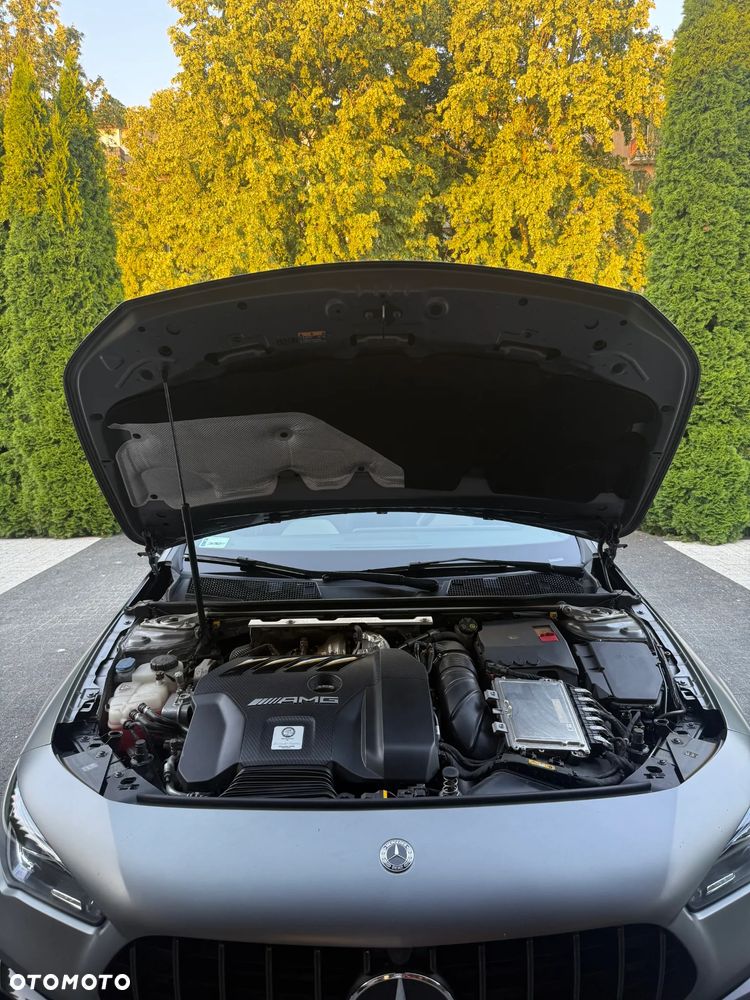 Mercedes-Benz CLA - 27