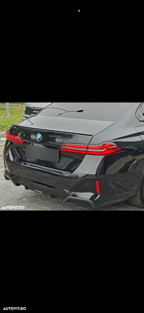 BMW Seria 5 520i Aut. - 26