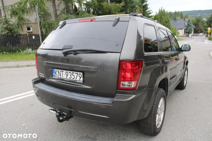 Jeep Grand Cherokee - 15