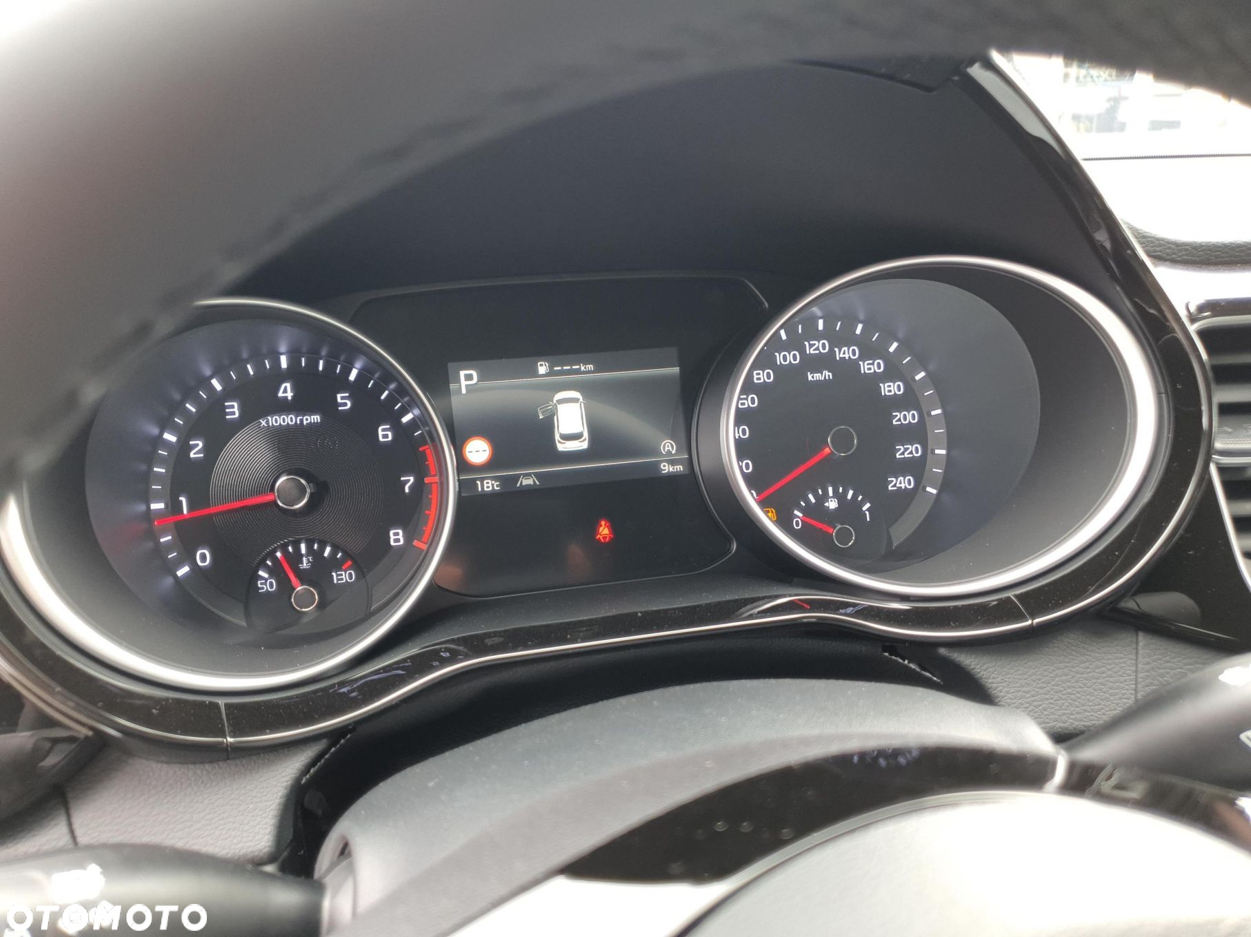 Kia Ceed - 12