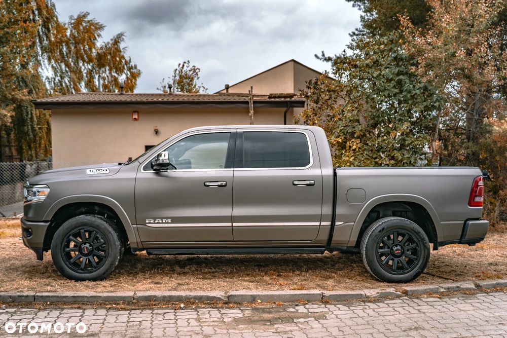 RAM 1500 5.7 Crew Cab Limited - 5