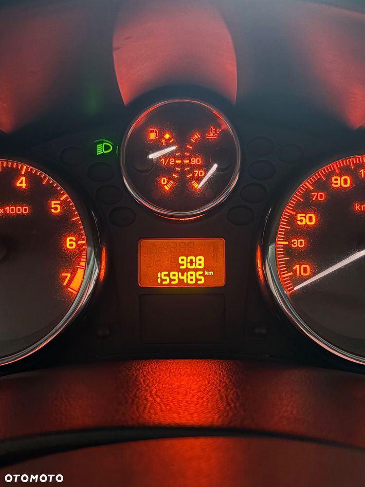 Peugeot 207 CC - 17