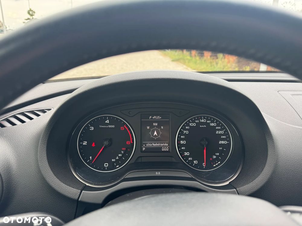 Audi A3 Sportback 2.0 TDI Ambition S tronic - 10