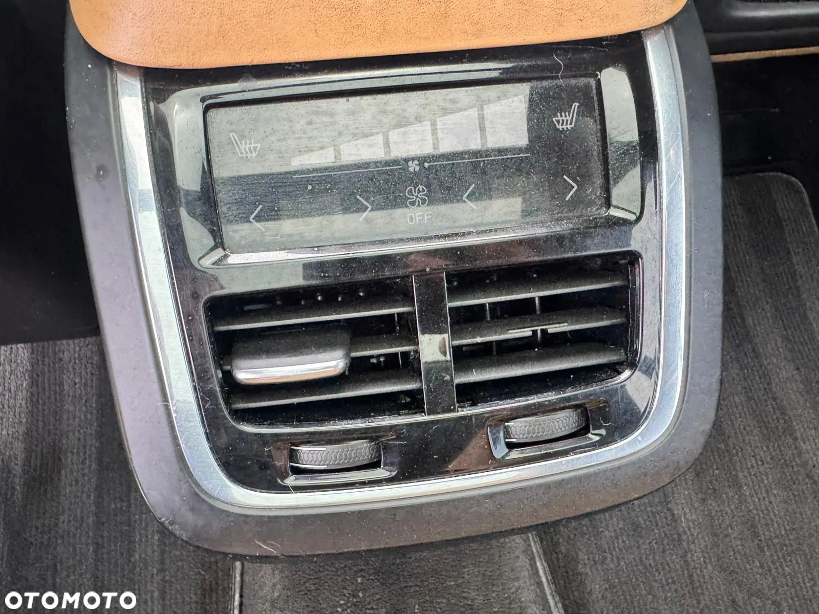 Volvo XC 90 T6 AWD Inscription 7os - 13