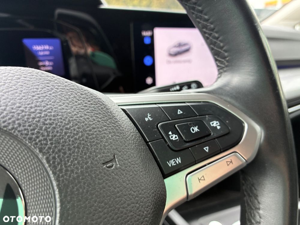 Volkswagen Golf 2.0 TDI Life - 23