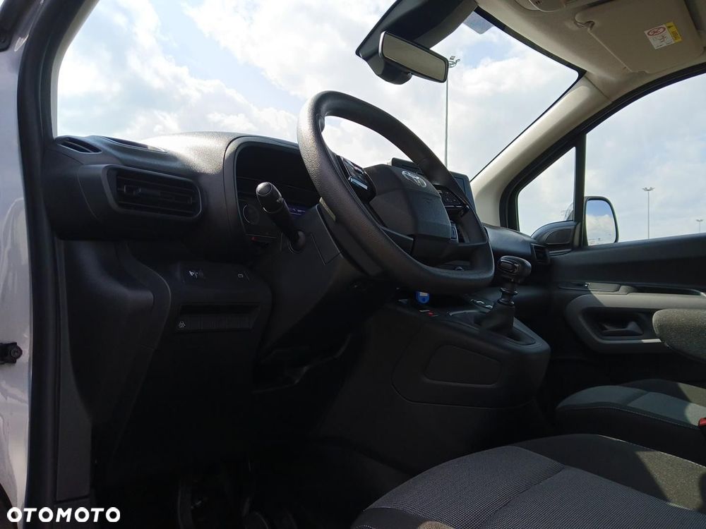 Toyota Proace City Verso 1.5 D-4D Business - 23