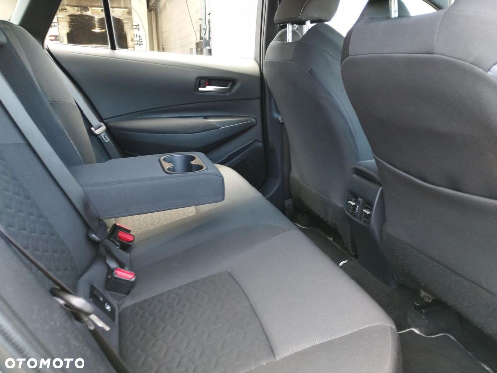 Toyota Corolla 1.8 Hybrid Comfort - 12